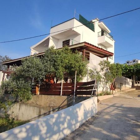 Apartments Vlado - 50M From The Sea Rogač Buitenkant foto