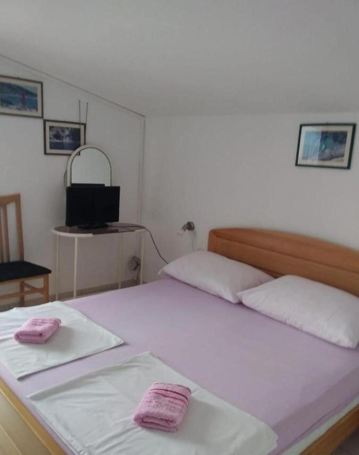 Apartments Vlado - 50M From The Sea Rogač Buitenkant foto